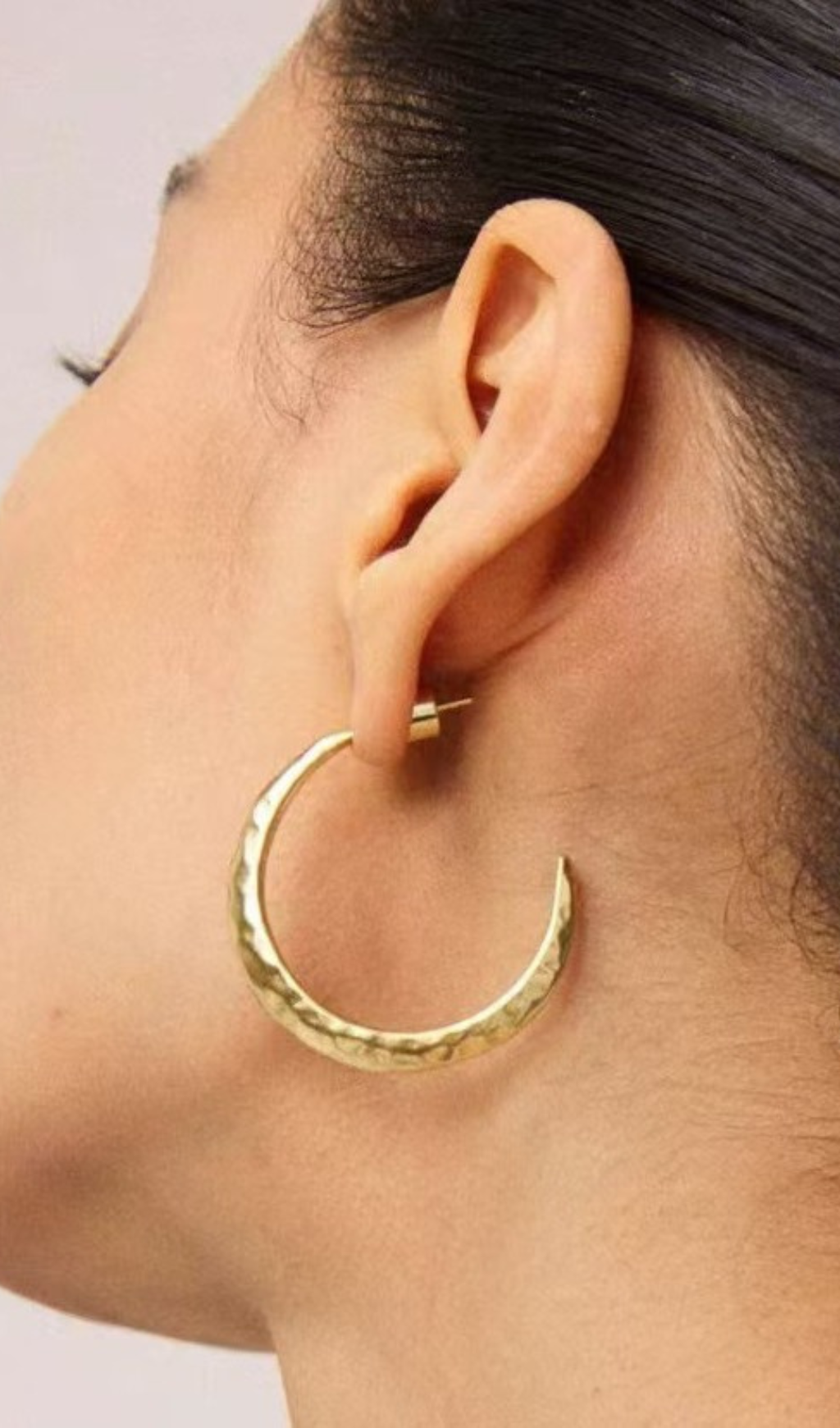 Needle Earrings In Gold Flowering Girl