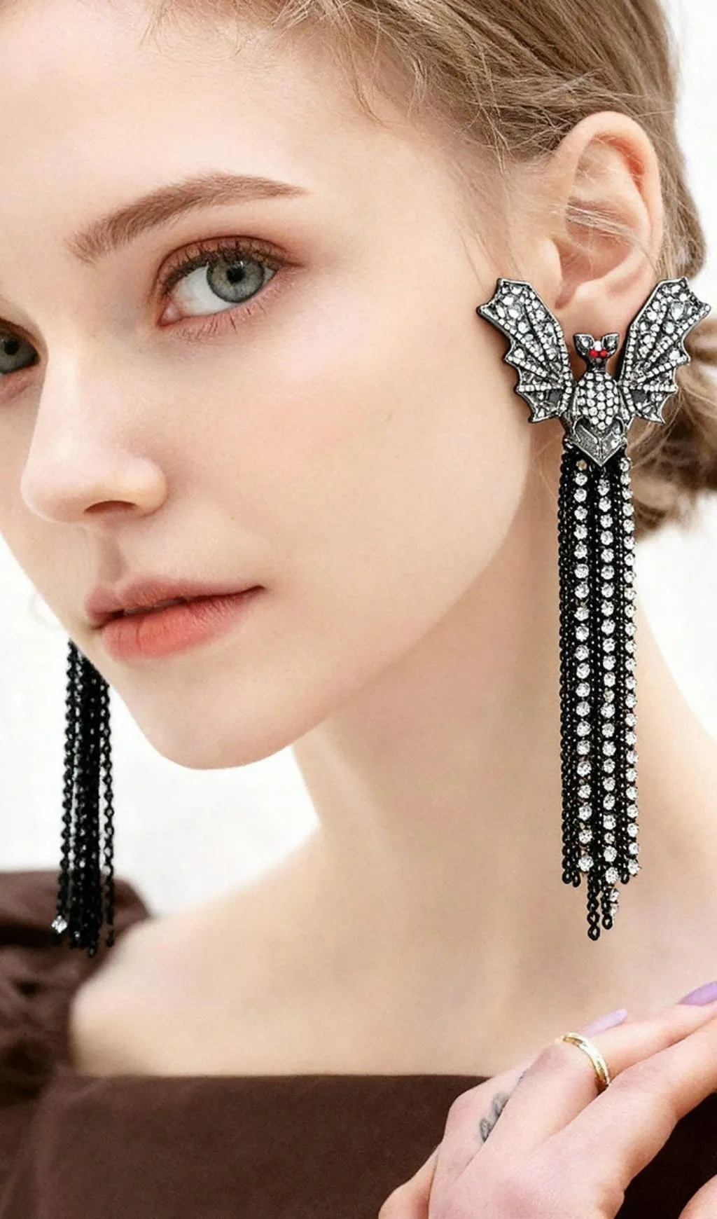Junia Bat Tassel Earrings Flowering Girl