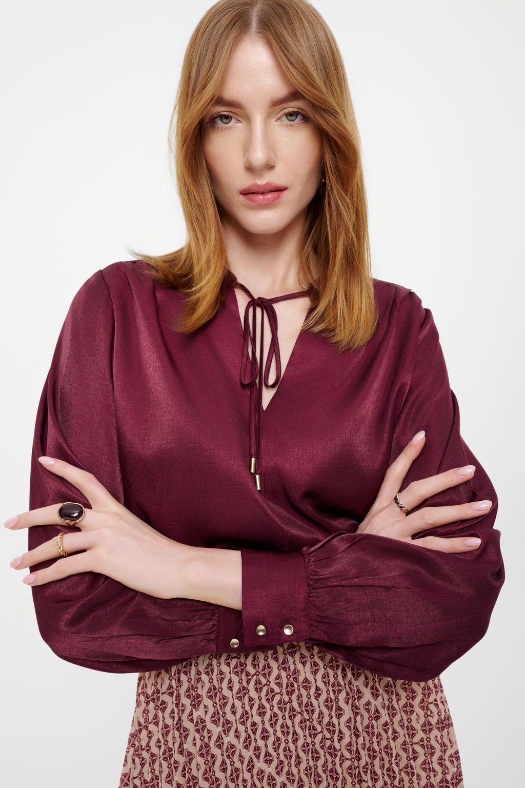 Viscose Blouse In Burgundy Flowering Girl