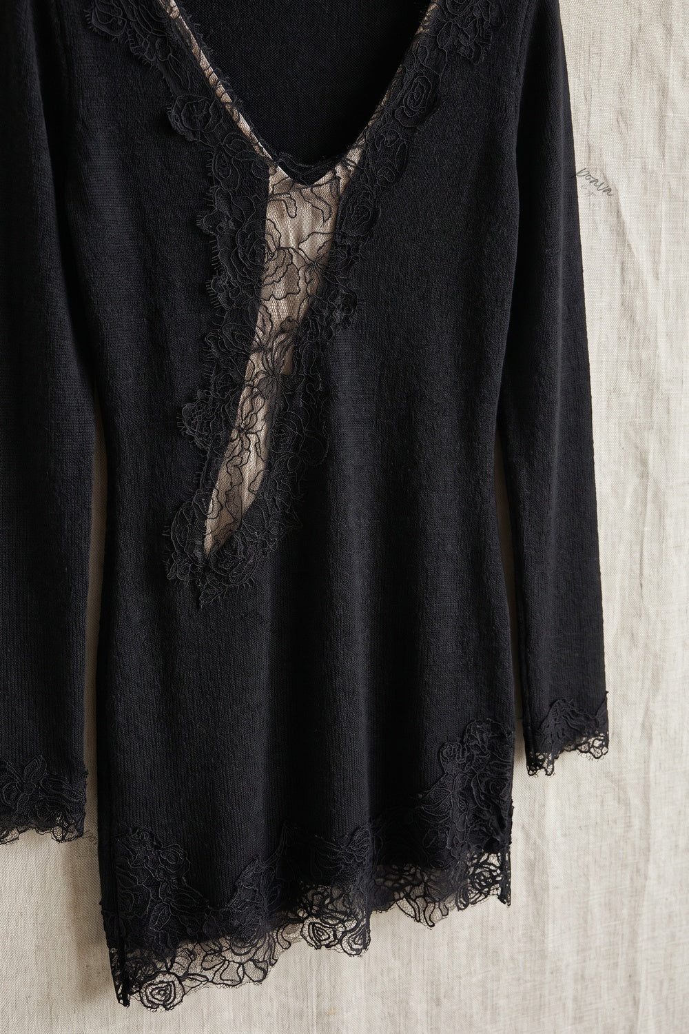 Black Fine Knit Slim-Fit Sheath Mini Dress with Lace Trim Flowering Girl