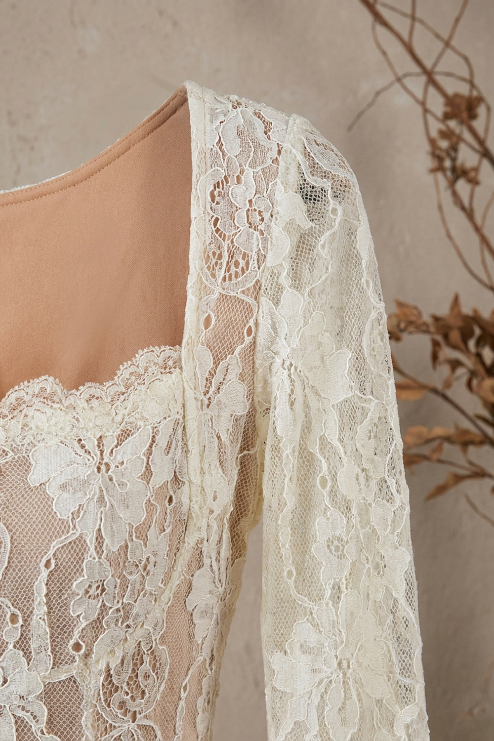 Champagne Beige Lace Midi Bridal Dress Square Neck Long Flare Sleeve Bodycon Wedding Guest Dress Flowering Girl