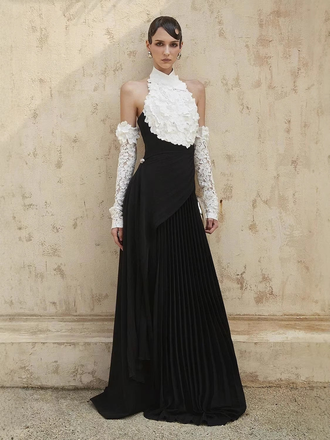 Jenny Halter-Neck 3d Flower Embroidery Backless Maxi Dress - Black Flowering Girl