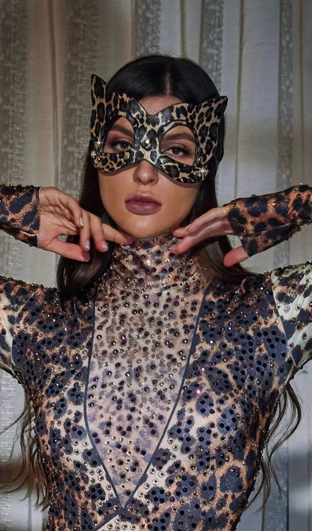 Ashur Leopard Cat Mask Flowering Girl