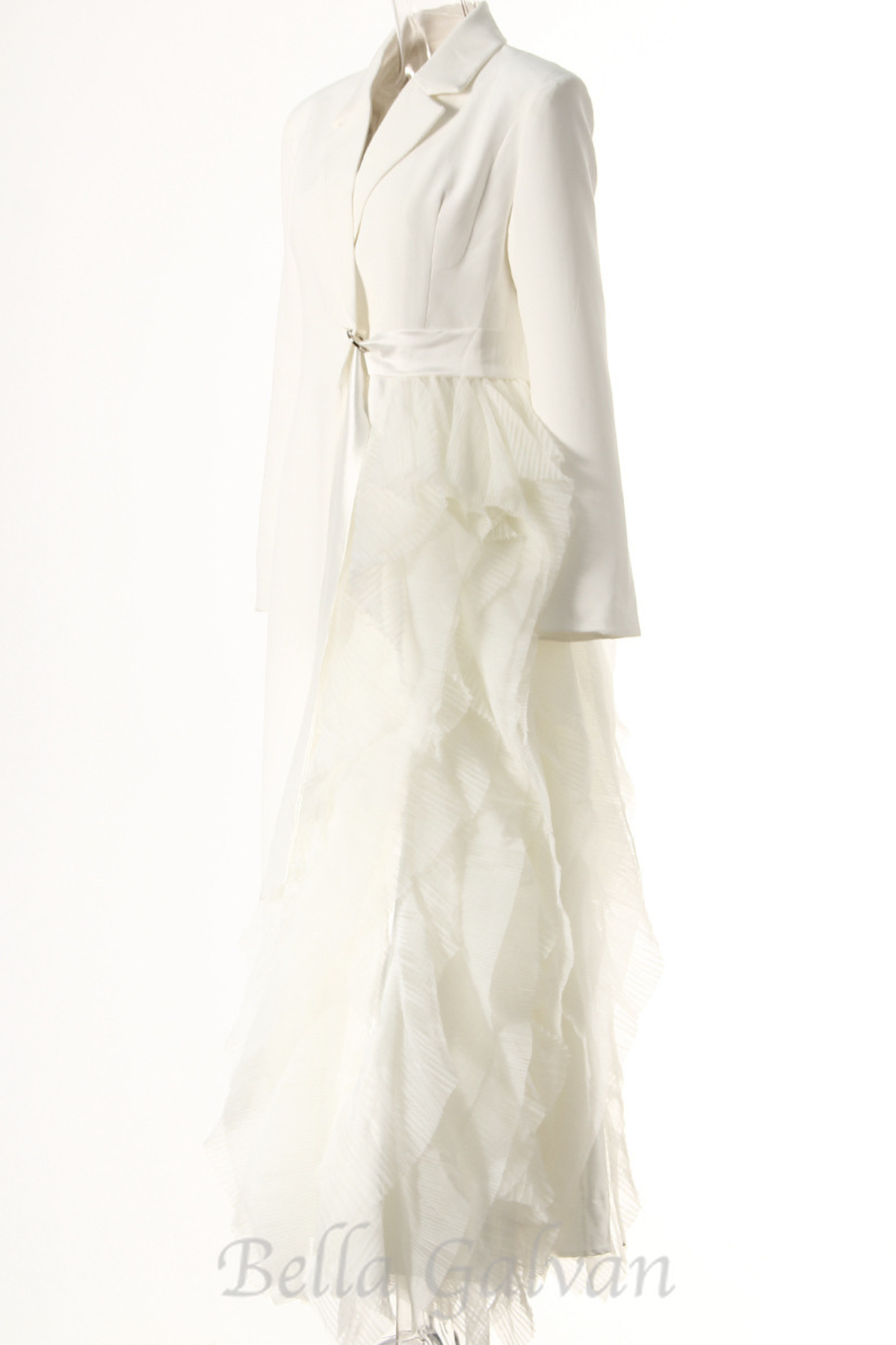 Dataya Mesh Patchwork Coat in White Flowering Girl