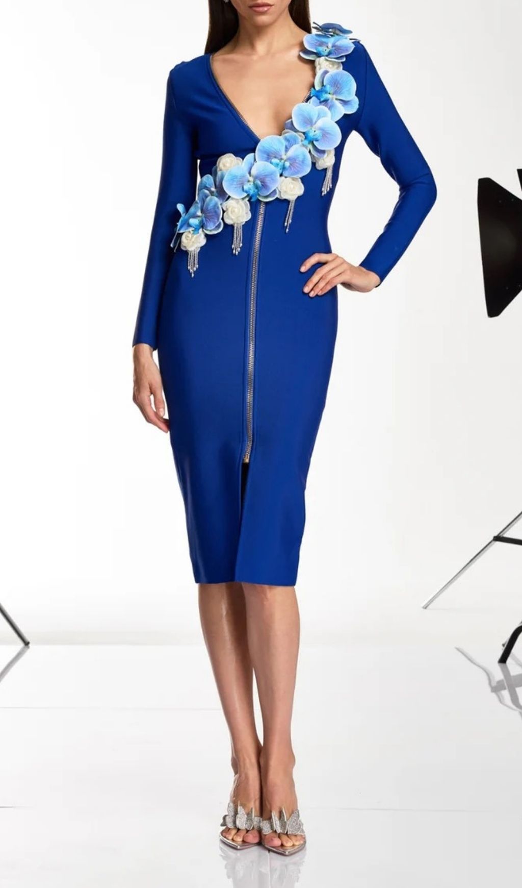 Dacey V Neck Flower Bandage Midi Dress Flowering Girl