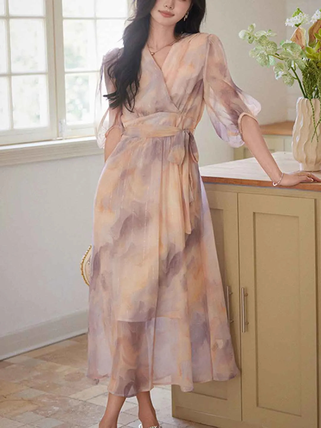 Phoenix Classic V-Neck Floral Printed Tie Dress Flowering Girl