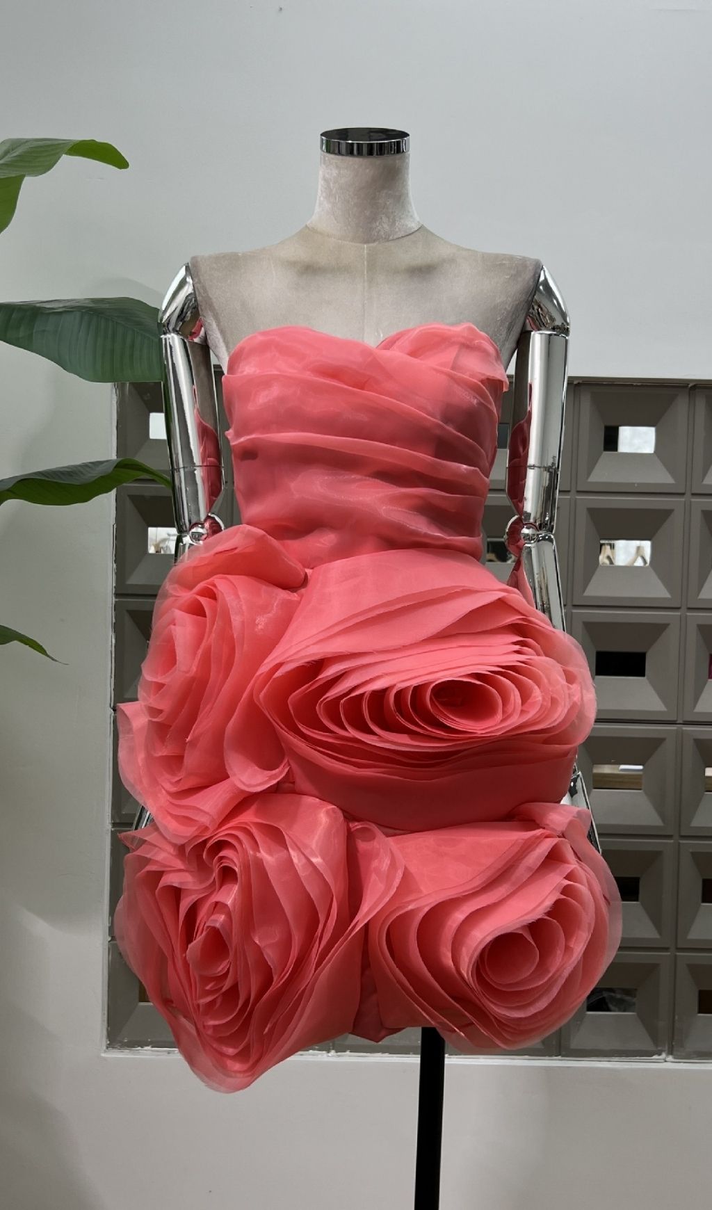 Kendyl Strapless Flower Mini Dress Flowering Girl