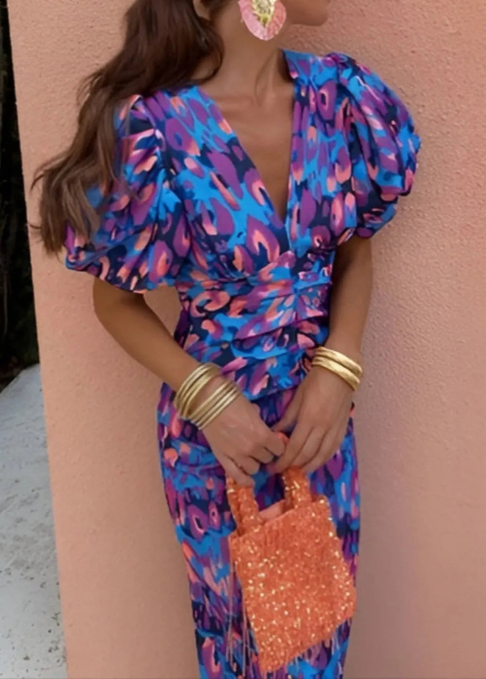 Stylish and Vibrant Dress Flowering Girl
