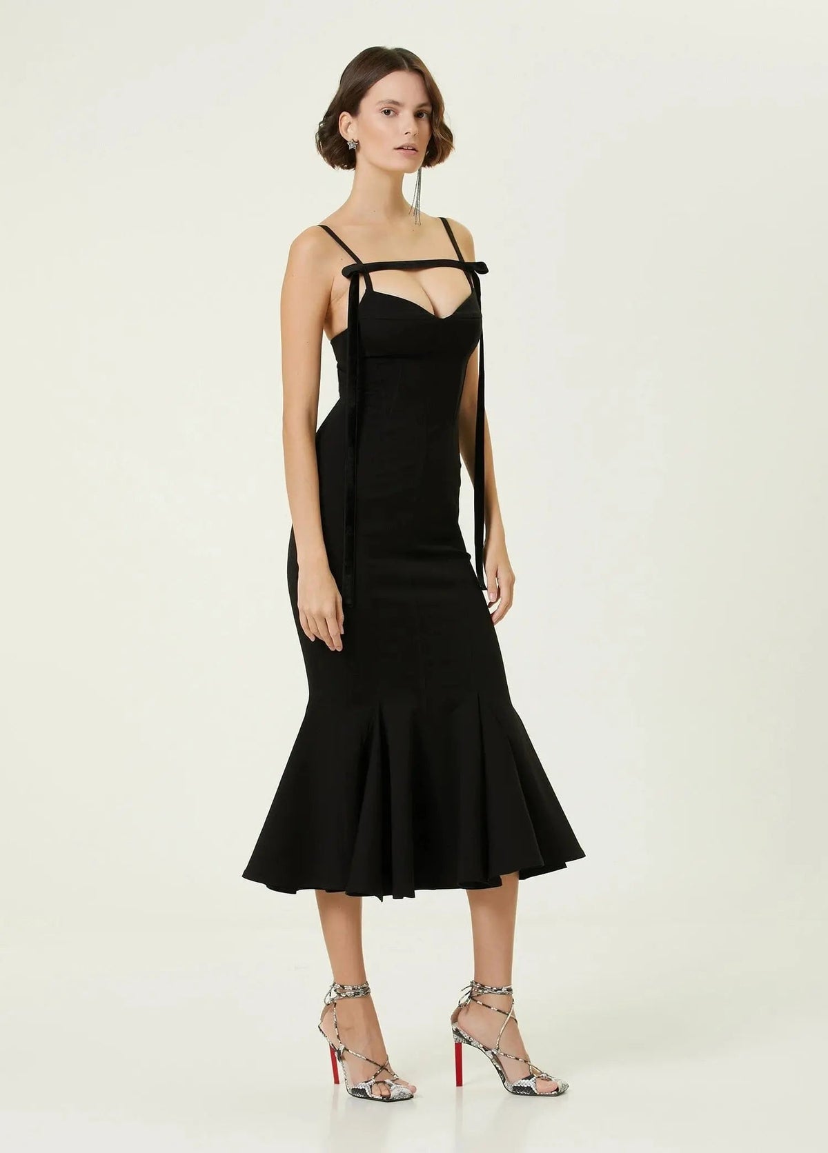 Strapy Slim Maxi Dress In Black Flowering Girl