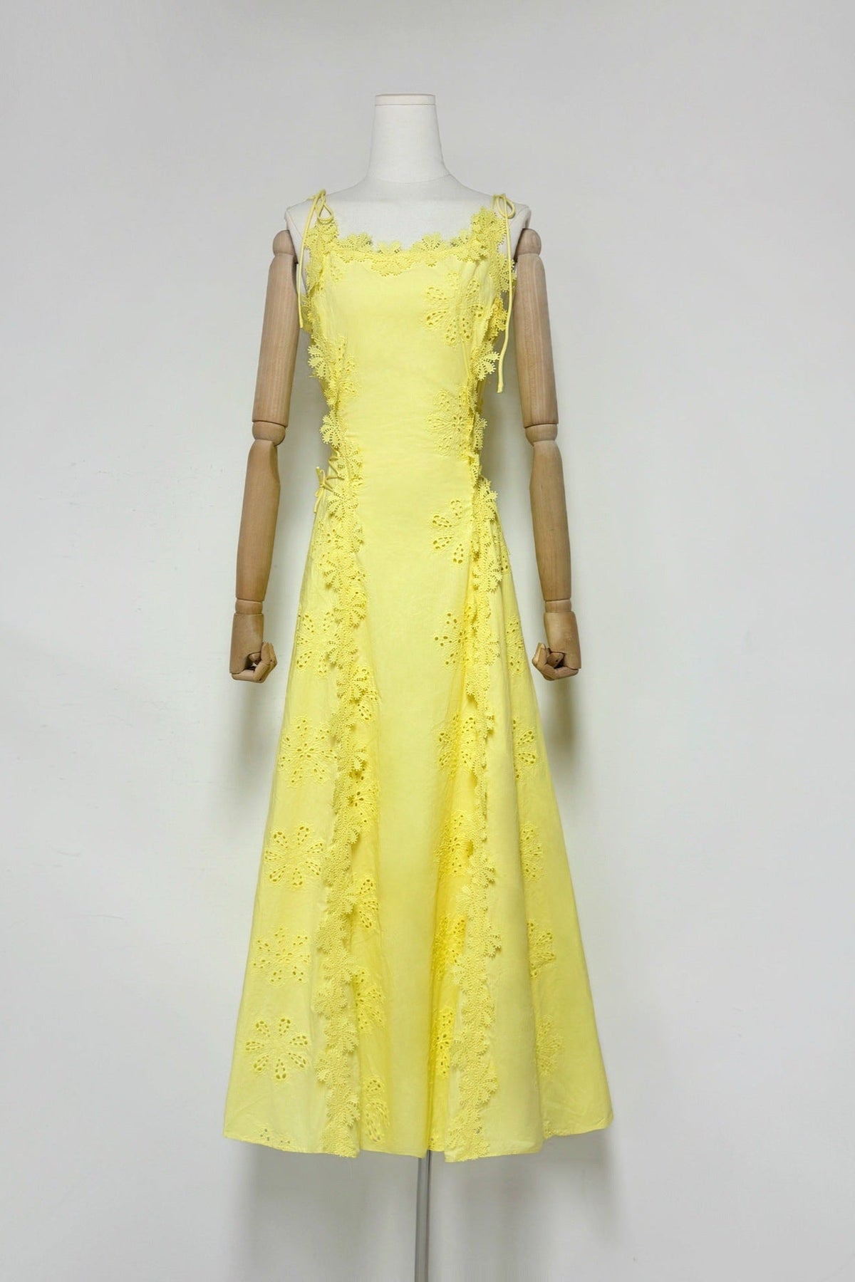 Lace Trim Embroidery Hollow Midi Dress In White Flowering Girl
