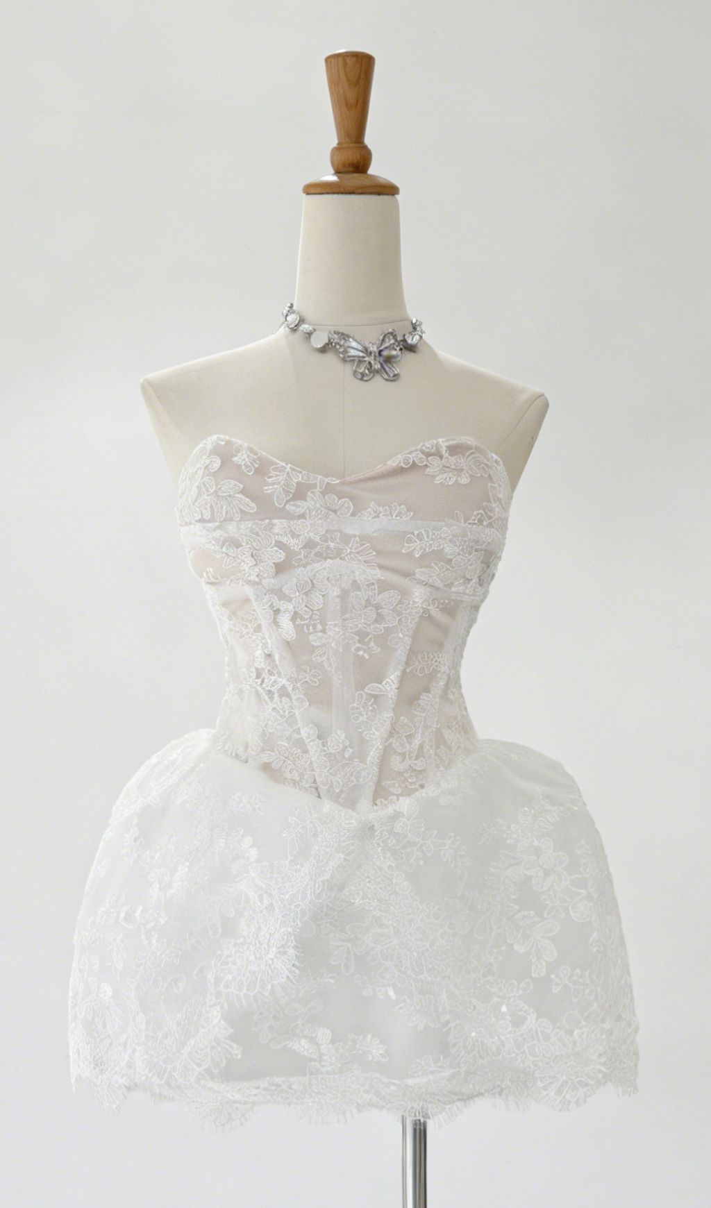 Kadi Strapless Lace Mini Dress Flowering Girl