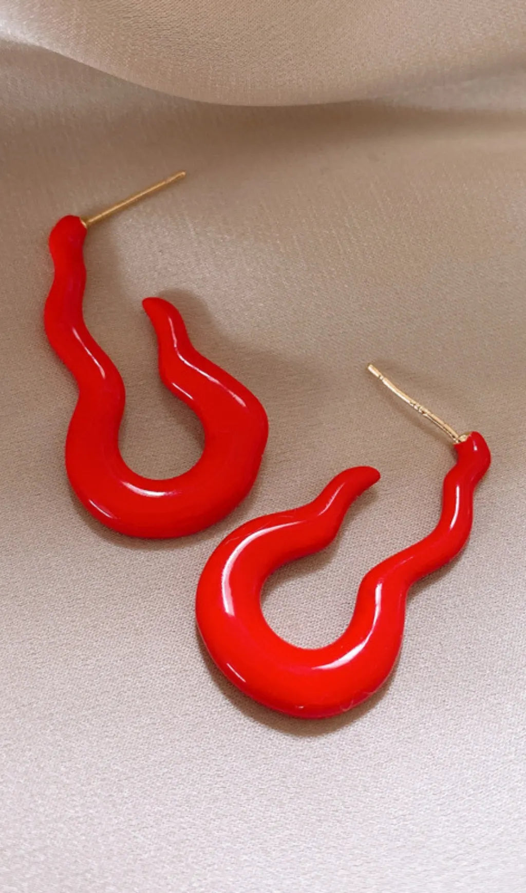 Dany Red Gourd Earrings Flowering Girl