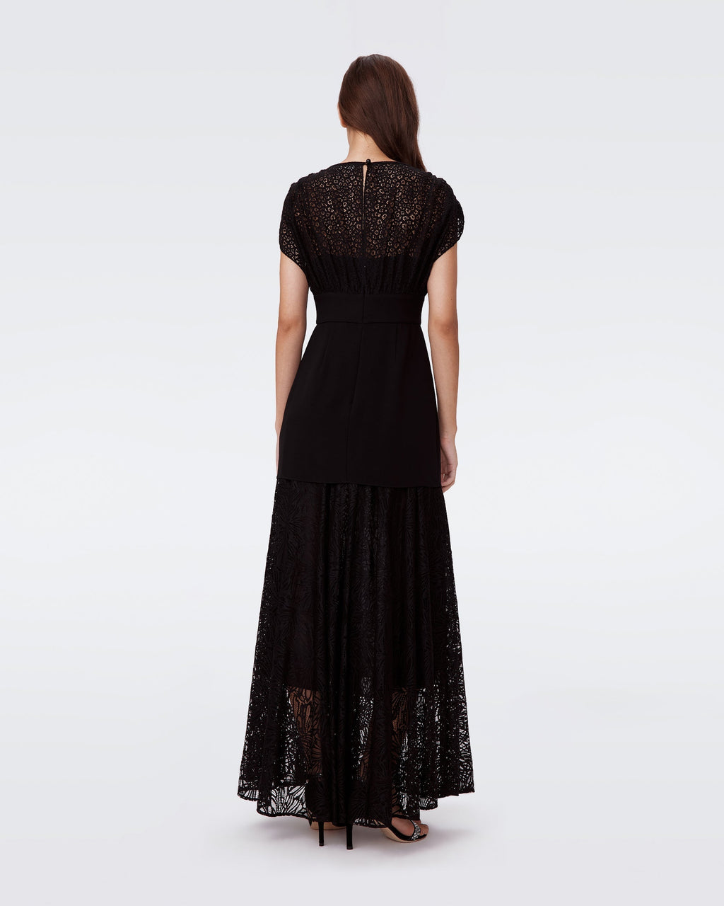Leslie Lace Maxi Dress Flowering Girl