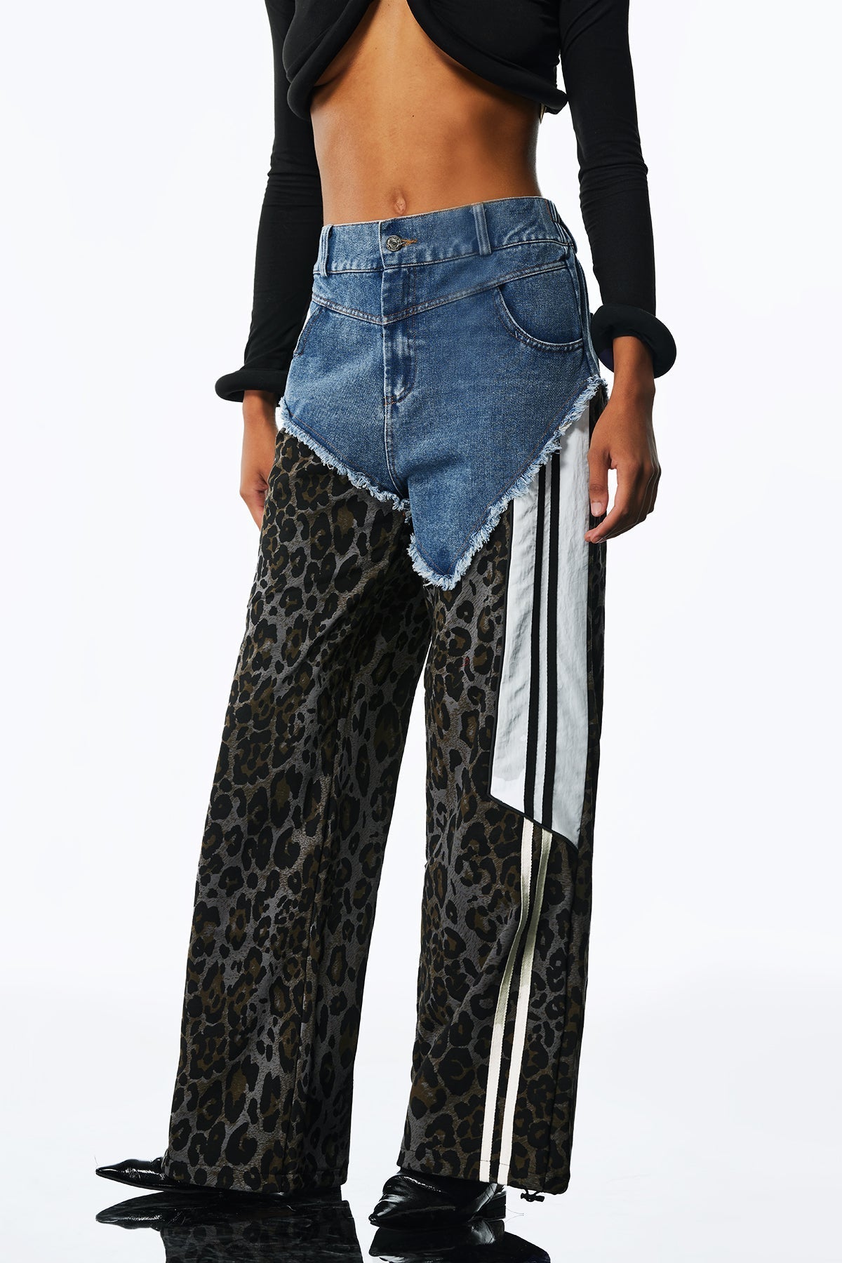Amali Deconstruct Asymmetric Leopard Pants In Blue Flowering Girl