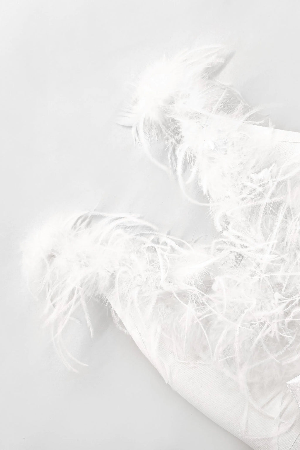 Feather Bow Backless Midi Dresses In White Flowering Girl