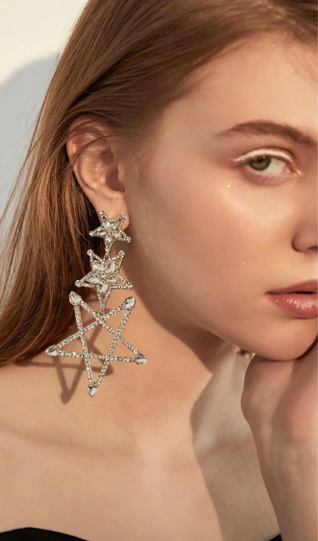 Artan Silver Pentagram Rhinestone Earrings Flowering Girl