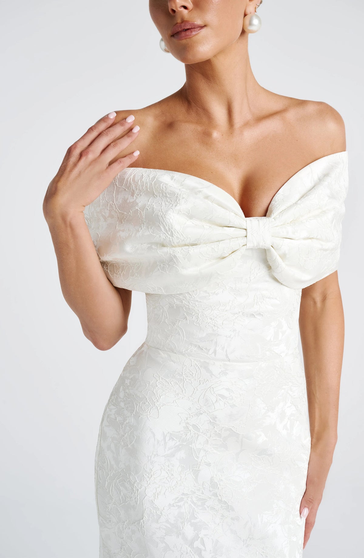 Emberly Maxi Dress - Ivory Flowering Girl