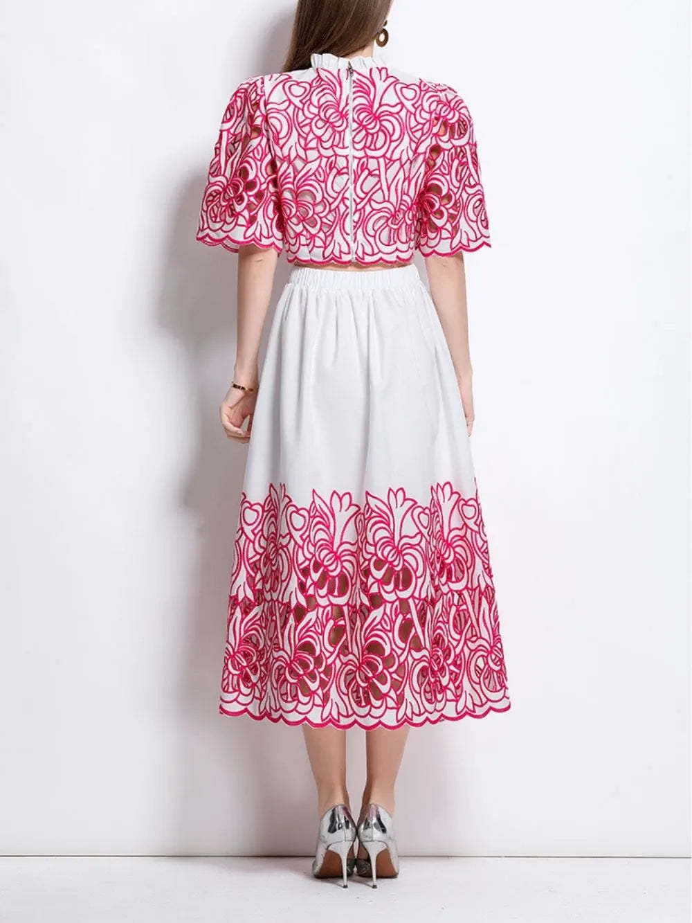 Mahira Rose Red Flower Embroidery Two-Piece Set Flowering Girl