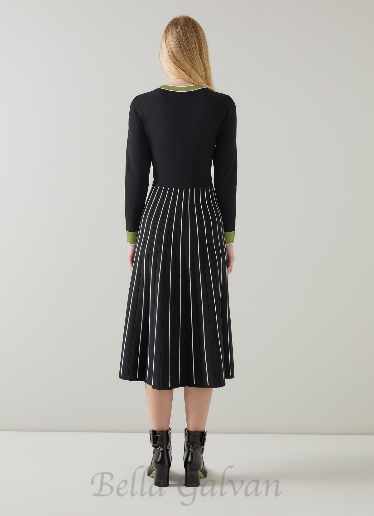 multi knitted midi dress in black Flowering Girl