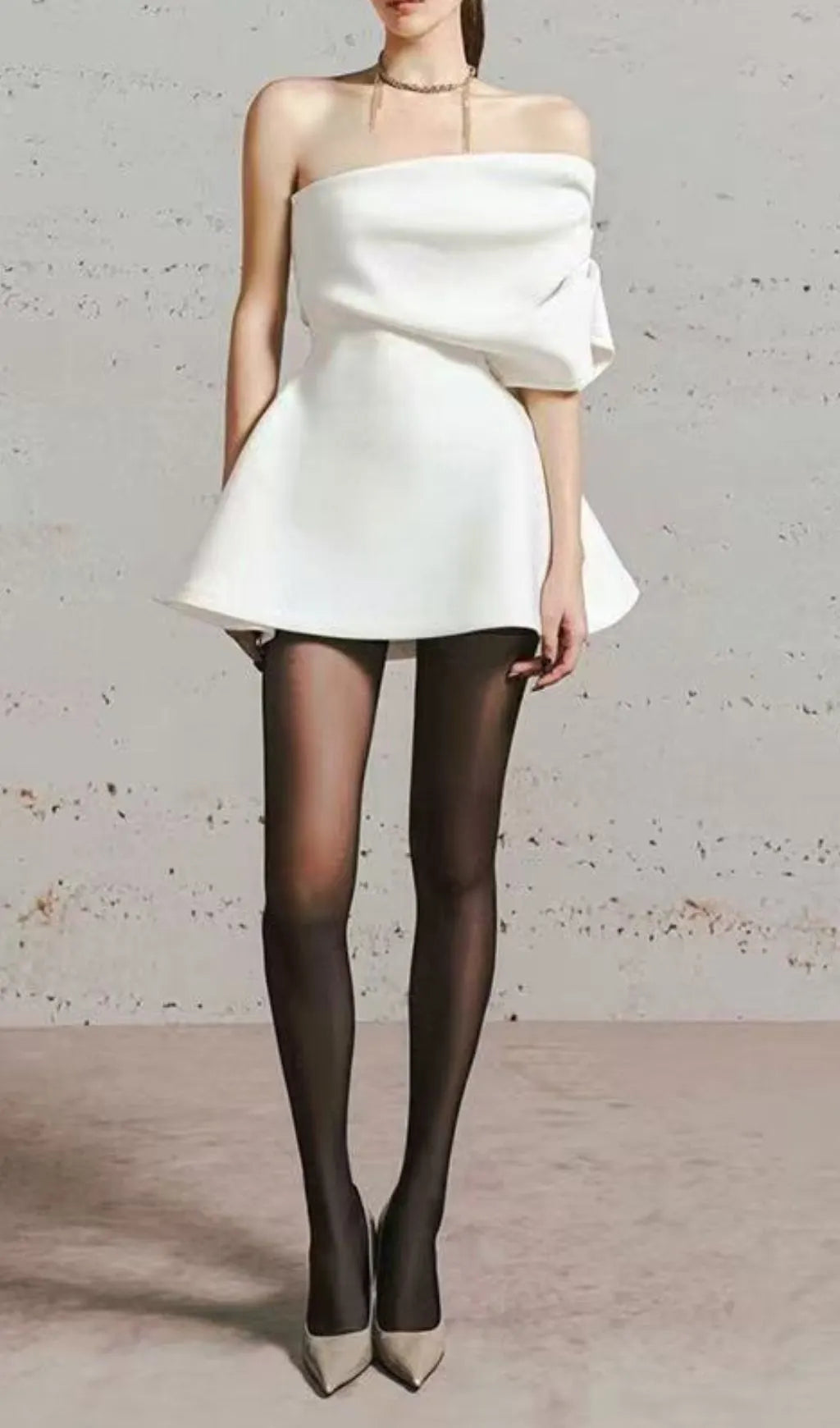 Katla White One-Shoulder Mini Dress Flowering Girl