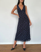 Gabriela Midi Dress In Flocked Petal Navy Flowering Girl