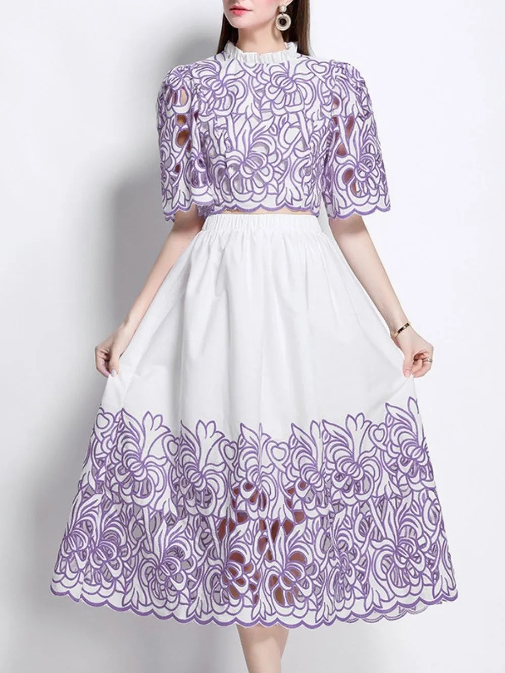 Mahira Purple Flower Embroidery Two-Piece Set Flowering Girl