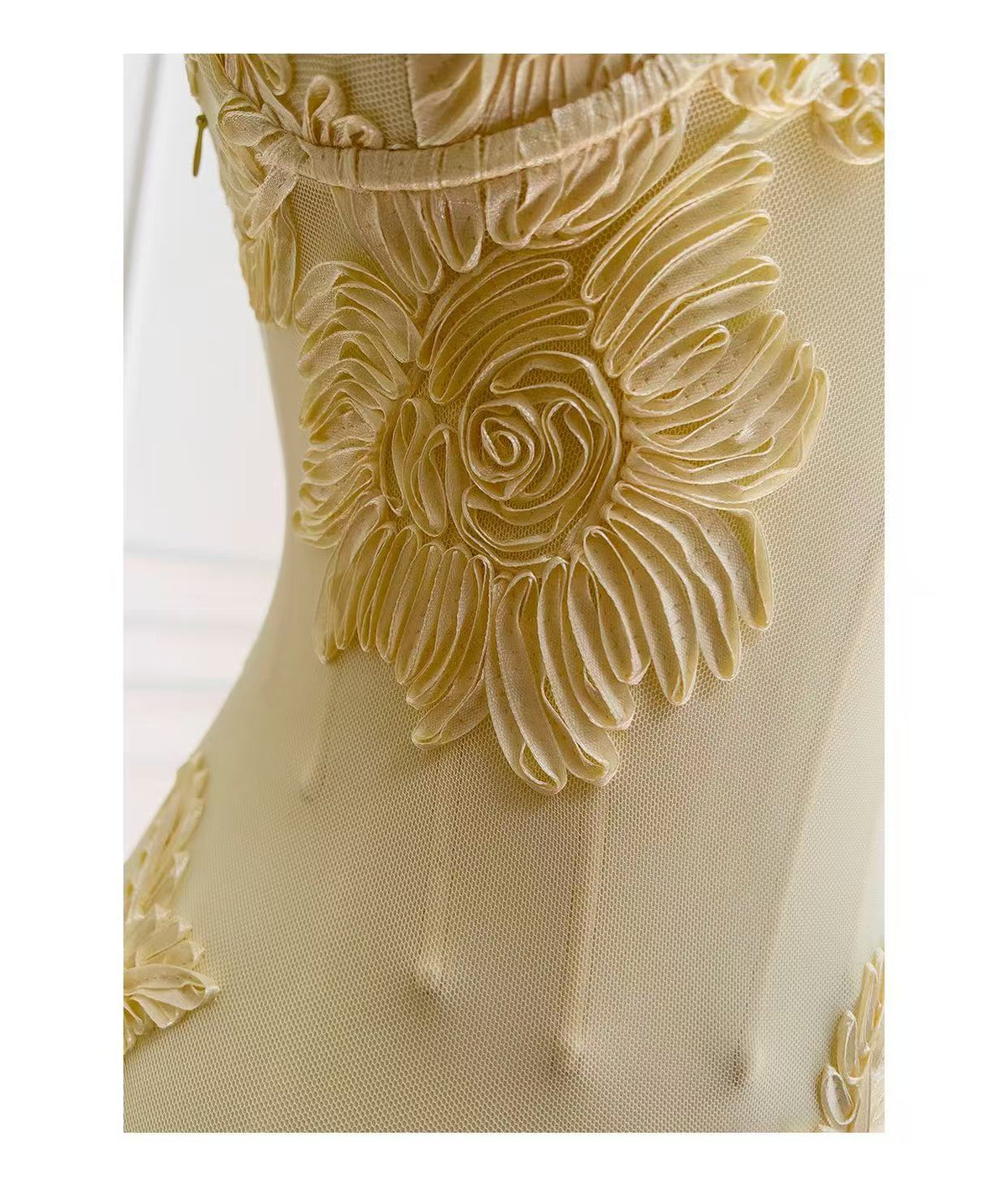 Nefertiti Maxi Dress - Lemon Flowering Girl