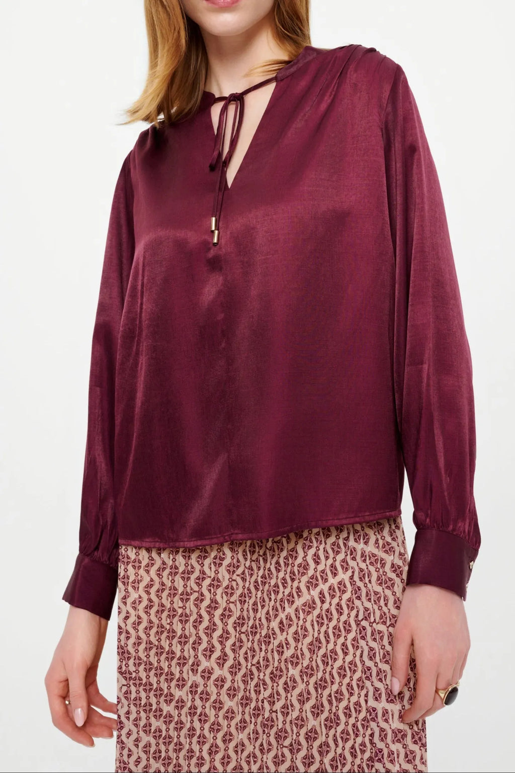 Viscose Blouse In Burgundy Flowering Girl