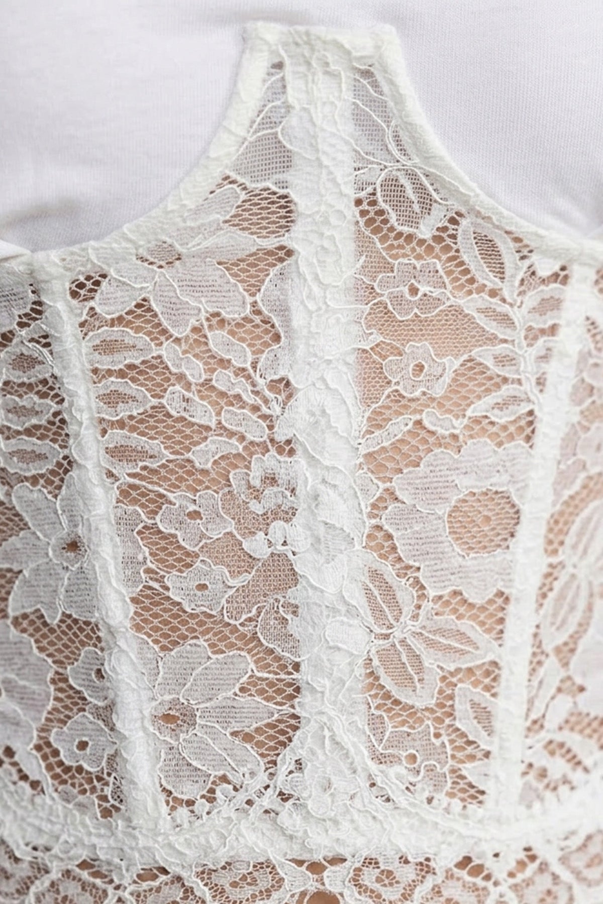 White Spliced Floral Lace Corset Short Sleeve T-shirt Flowering Girl