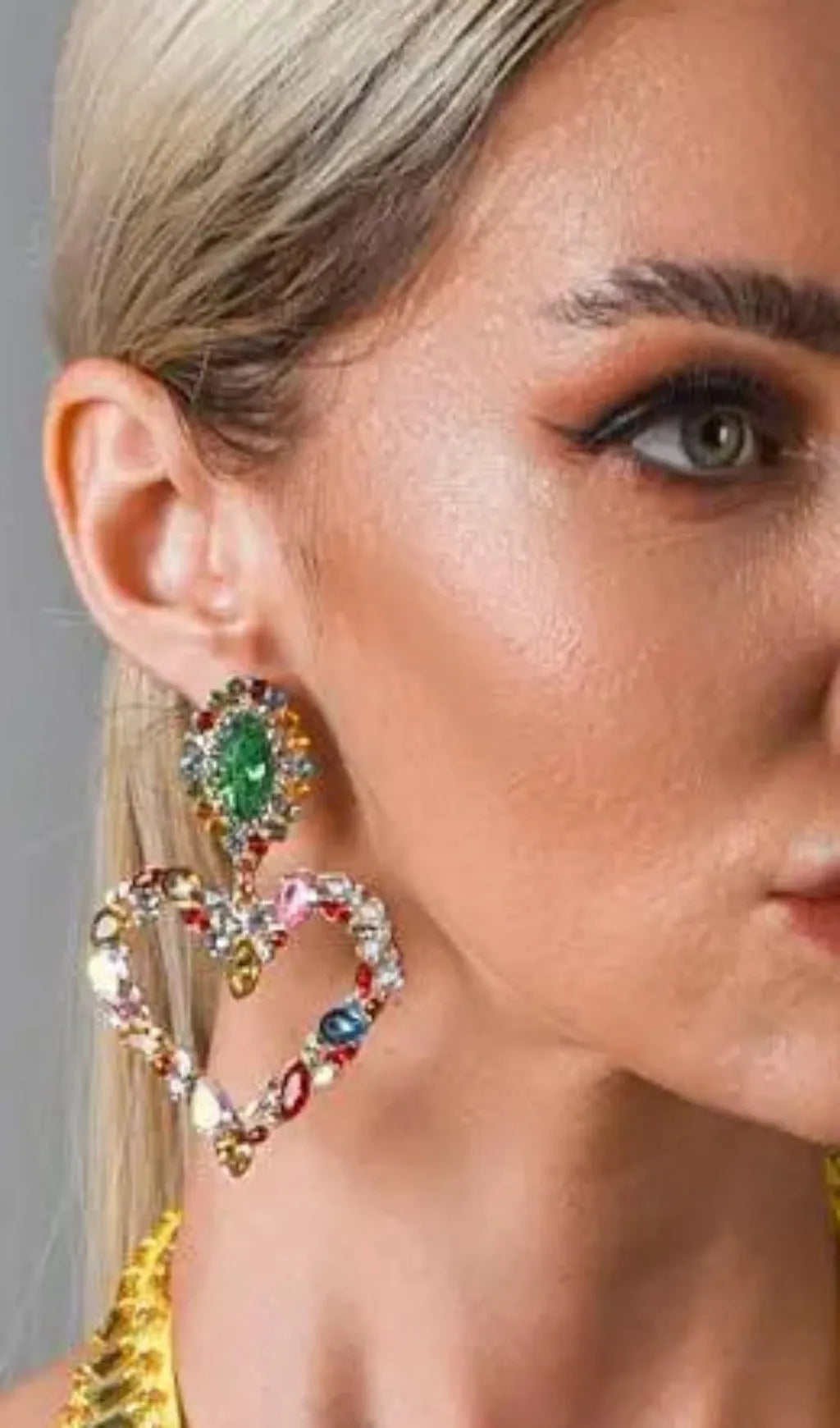 Diamonate Earrings Flowering Girl