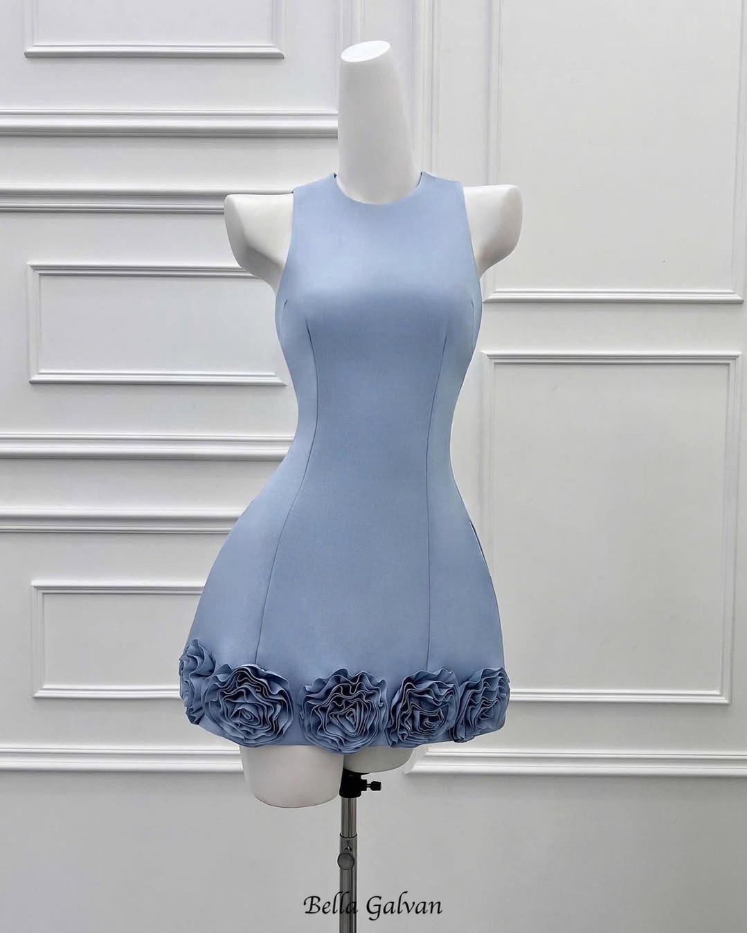 janice 3d flower sleeveless mini dress in blue Flowering Girl
