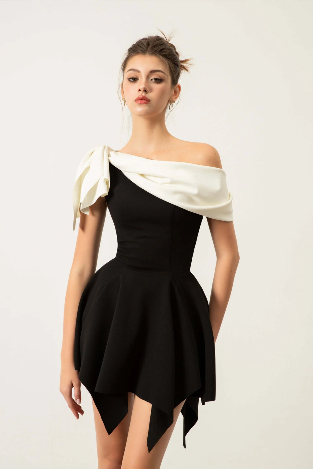 Bow One-Shoulder Mini Dress In Black Flowering Girl