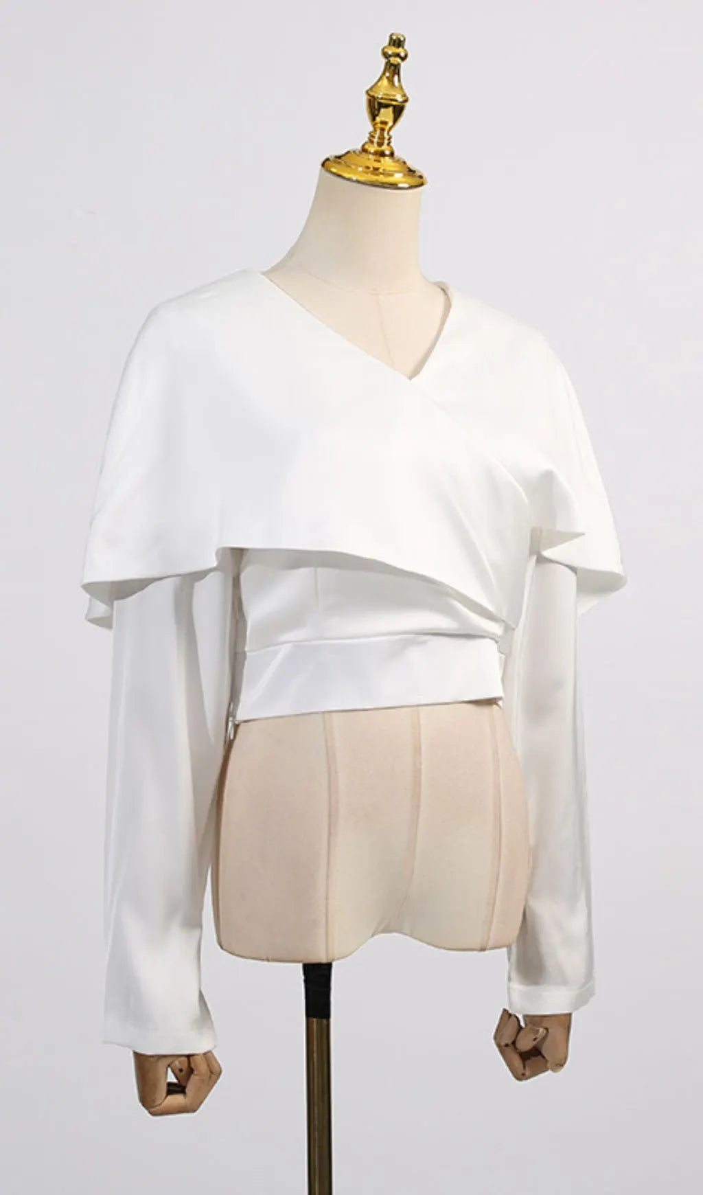 Gladi White Long Sleeve Crop Top Flowering Girl