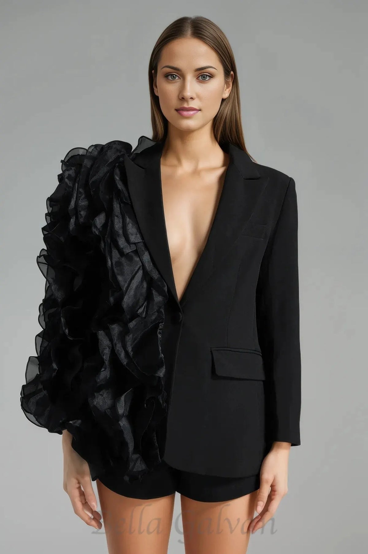 Patchwork Ruffles Chic Blazer in black Flowering Girl