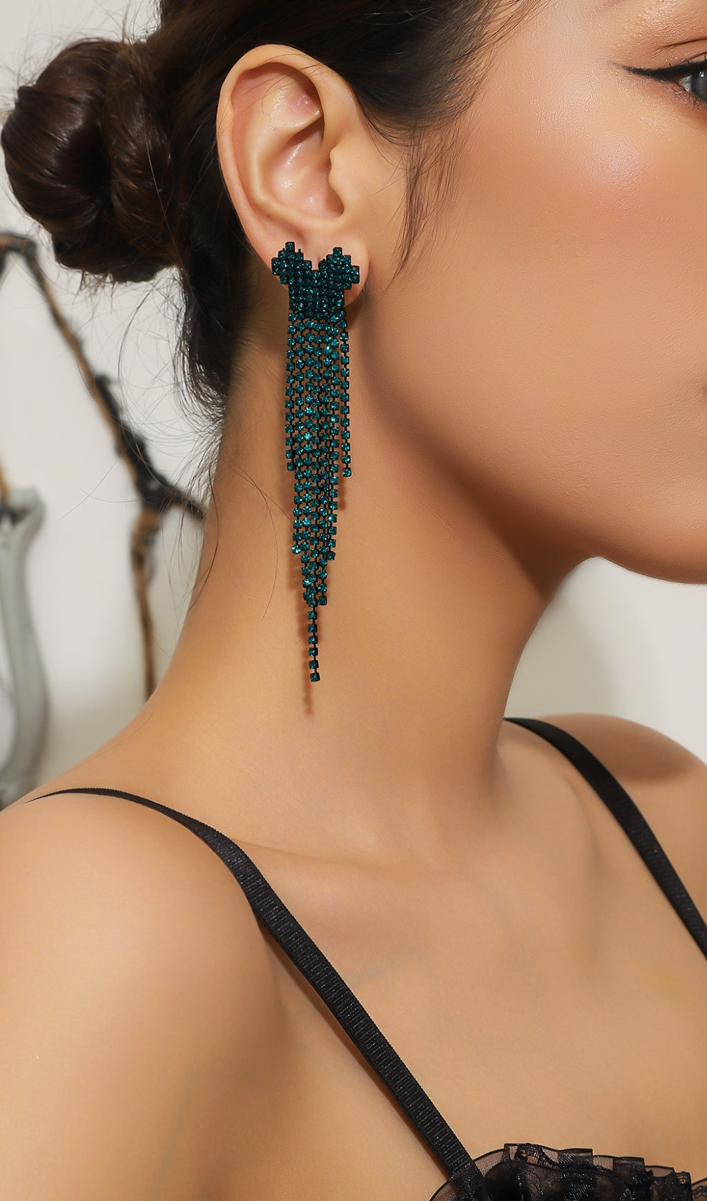 Dahlia Green Rhinestone Heart Tassel Earrings Flowering Girl