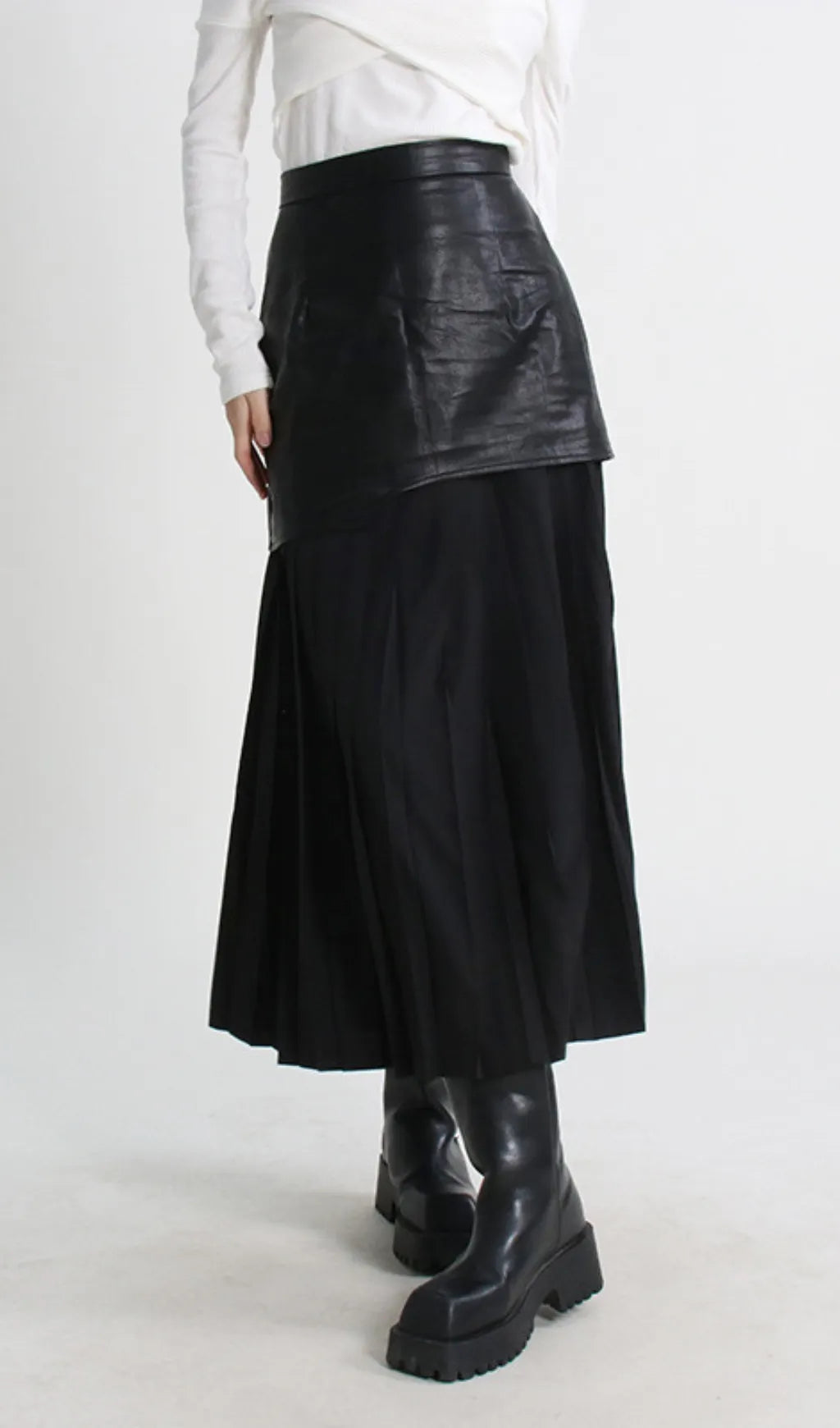 Evgeniy Black Leather Pleated Midi Skirt Flowering Girl