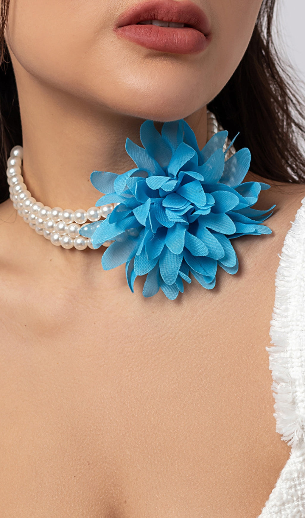 Akshita Blue Pearl Flower Choker Flowering Girl
