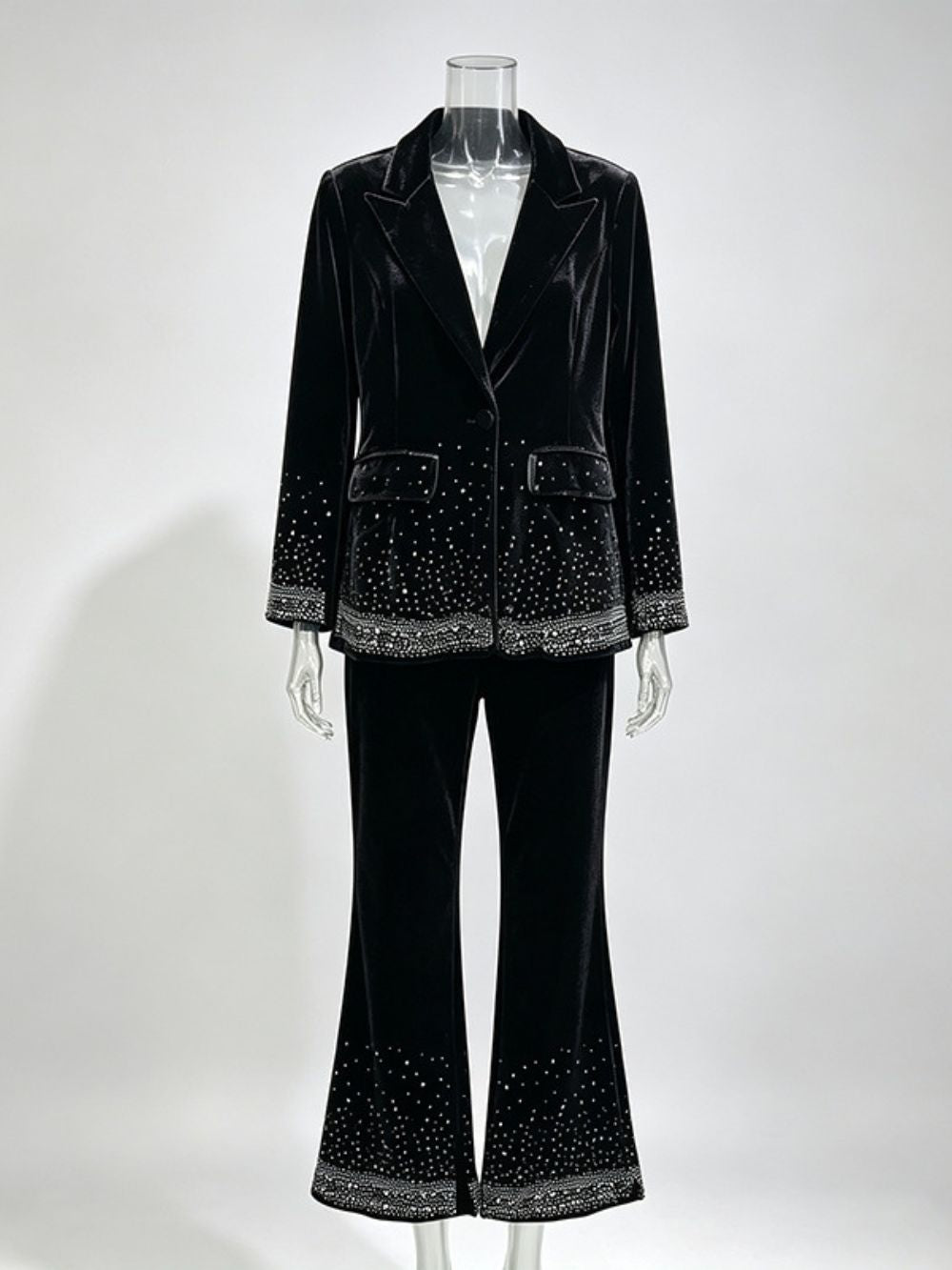 Morena Diamante Suit