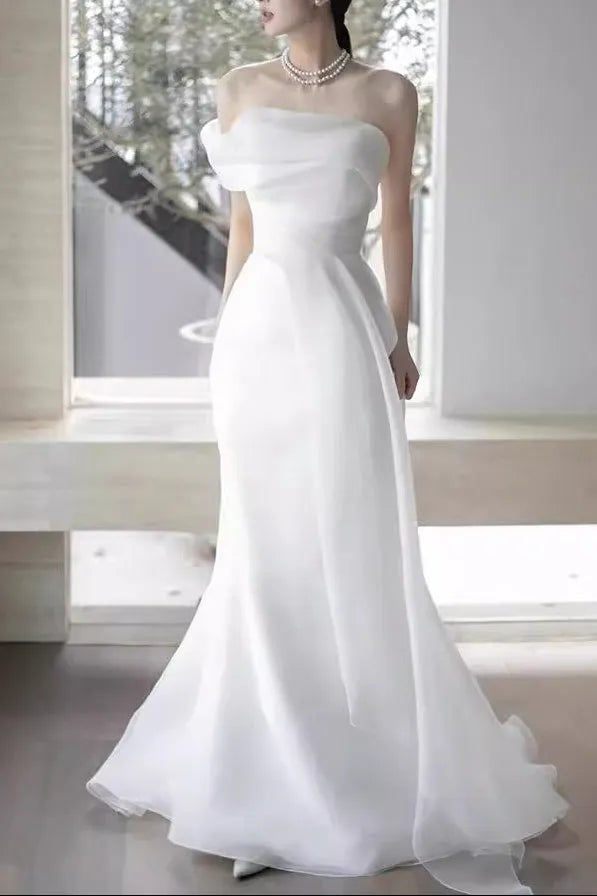 Lisa In a Simple Yet Elegant White French-Style One-Shoulder Mermaid Maxi Dress Flowering Girl