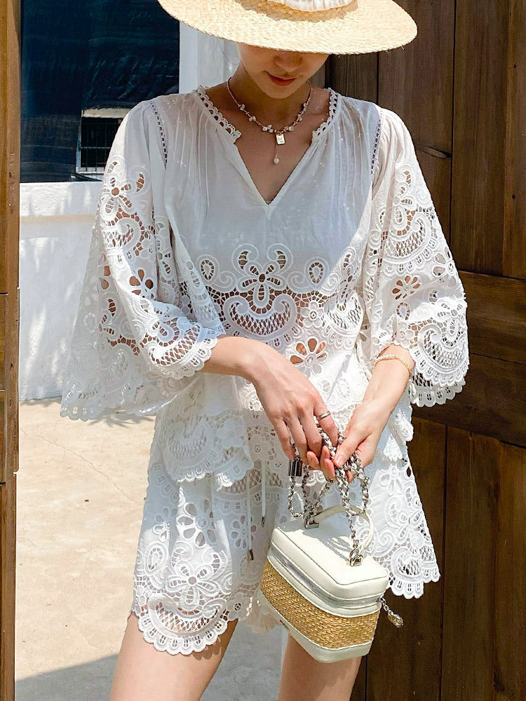 White Lace Embroidered Hollow Suit Flowering Girl