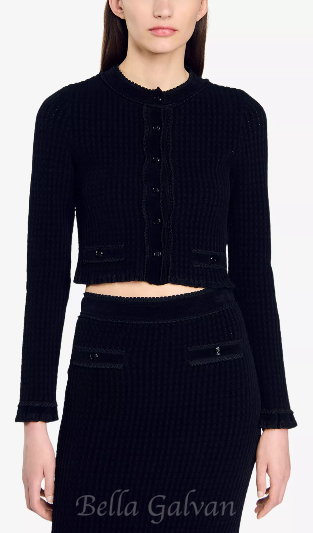 Velvet-texture cropped knitted cardigan in noir Flowering Girl
