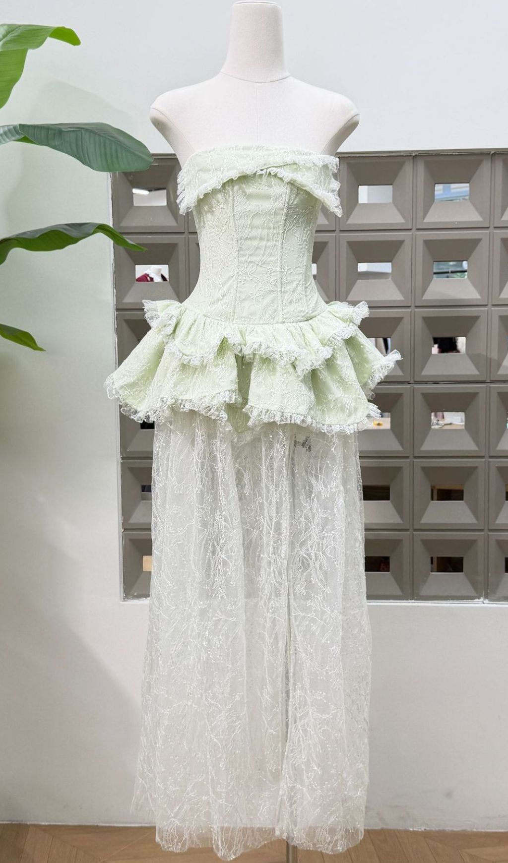 Jenis Green Strapless Lace Maxi Dress Flowering Girl