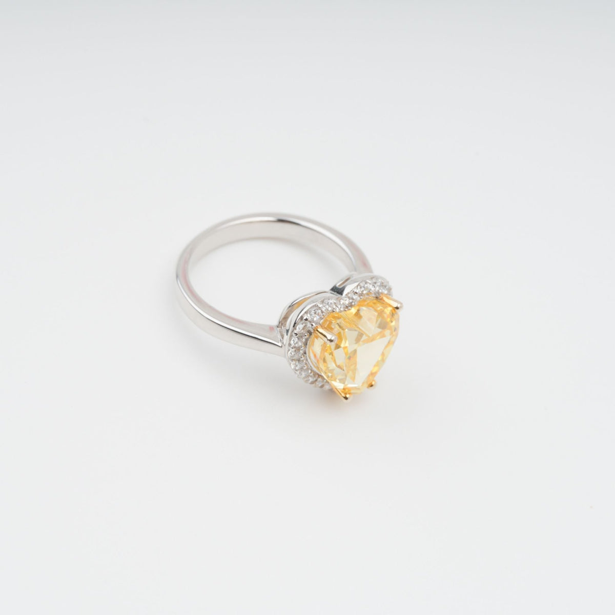 Éphémère Yellow Heart Cut Gemstone Sterling Silver Ring Flowering Girl