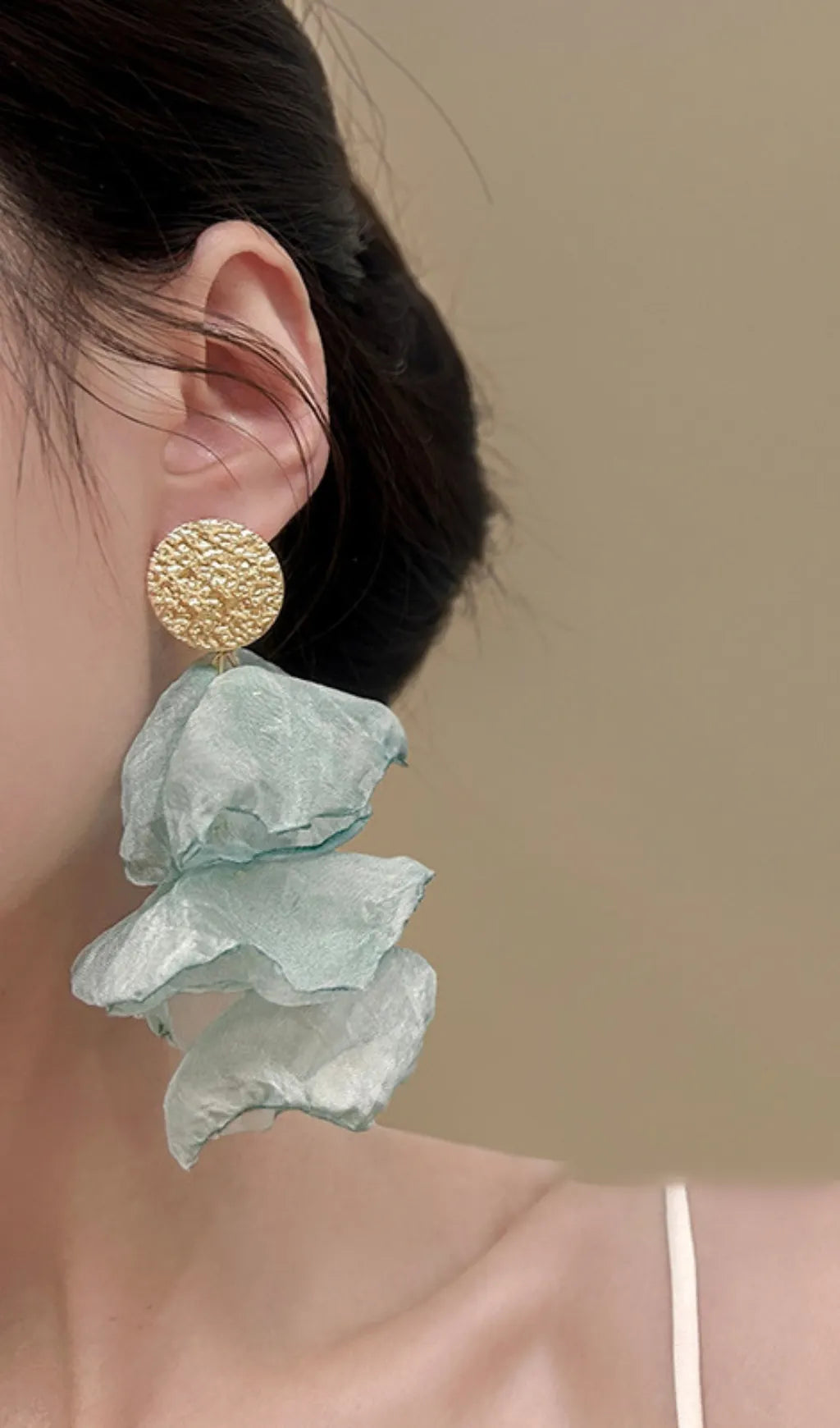 Fei Flower Earrings Flowering Girl