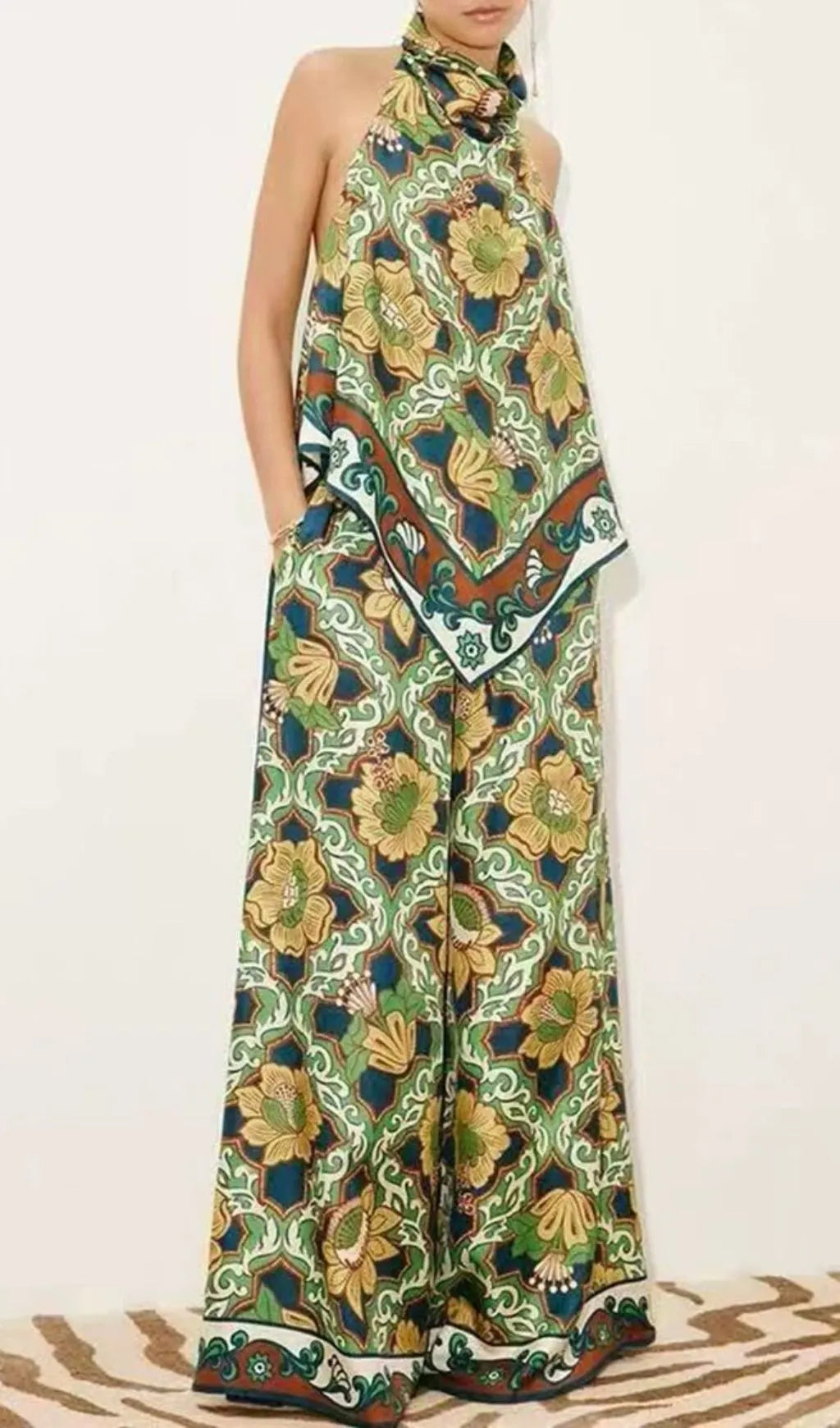 Madge Printed Two-Piece Set Flowering Girl