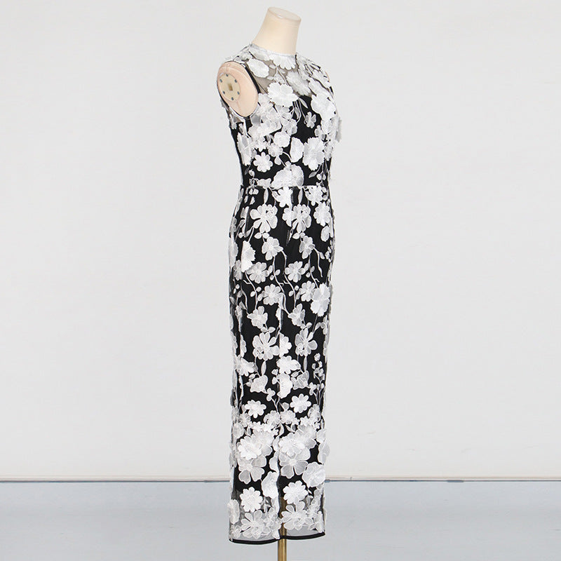 Cessair Sleeveless Flower Embroidery Midi Dress Flowering Girl