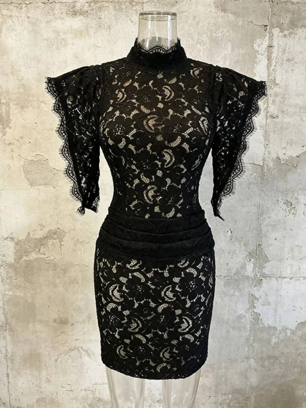 Mandisa Lace Mini Dress Flowering Girl
