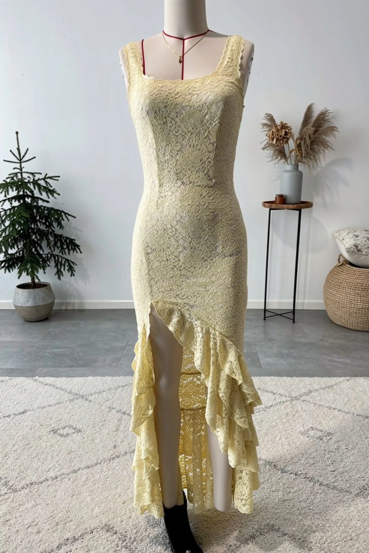 Irregular Ruffled Lace Patchwork High Slit Slip Maxi Dress - Yellow Flowering Girl