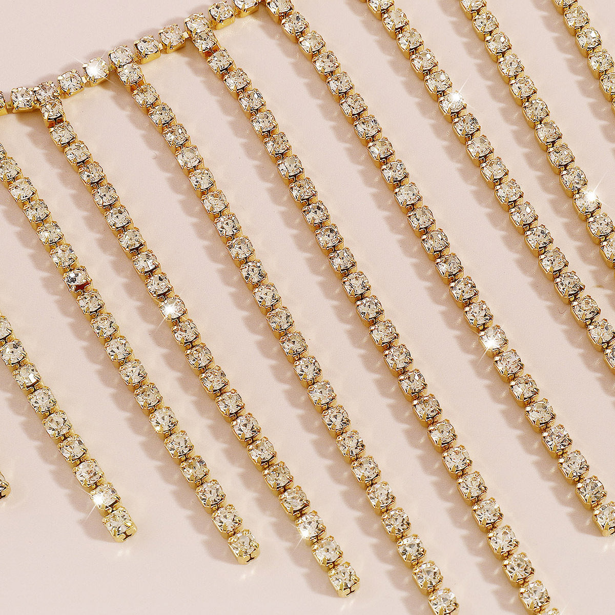 Tassel And Diamond Chest Chain In Gold Flowering Girl