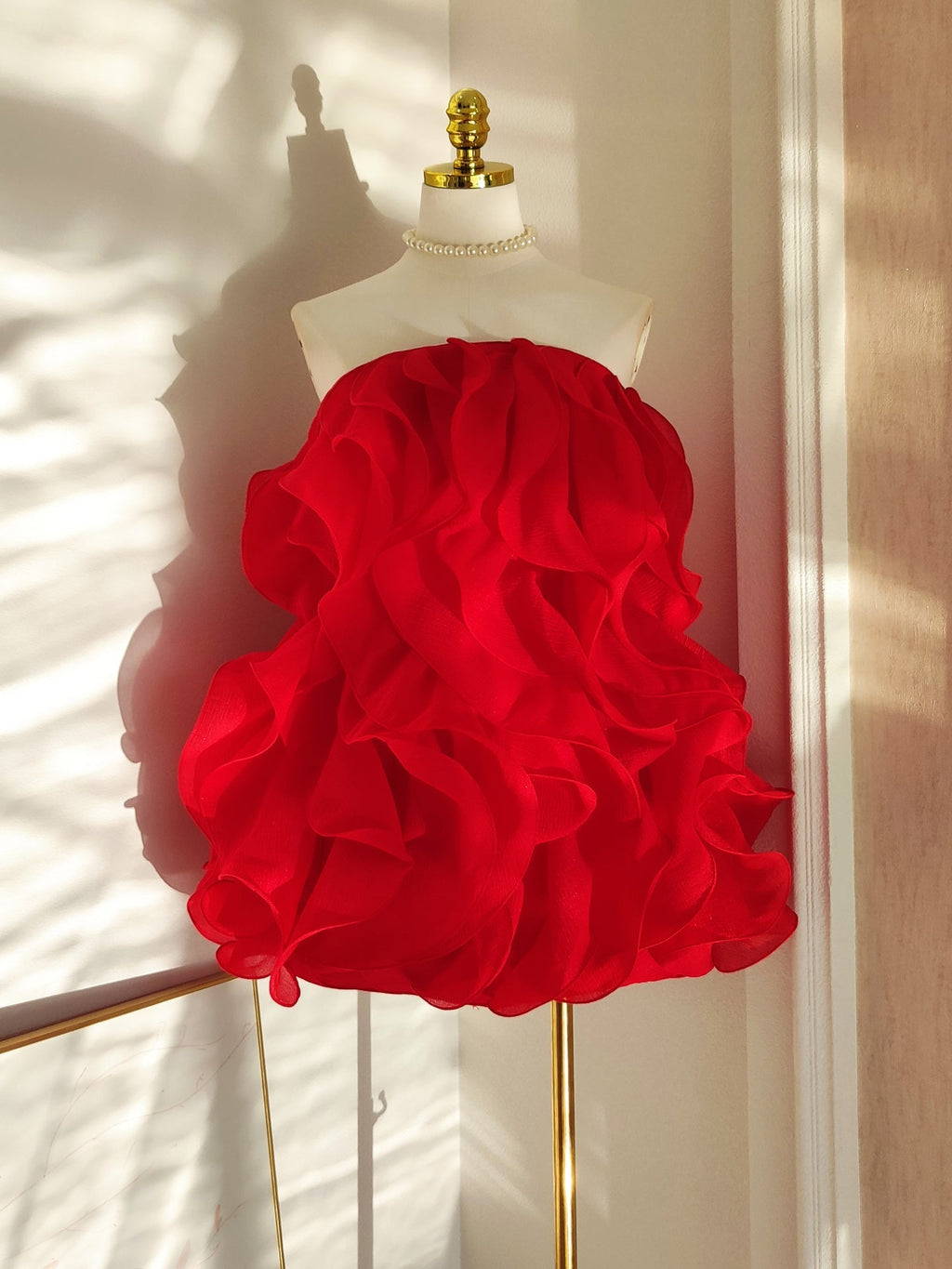 Verna Multi-Layered 3d Pleated Mini Dress In Red Flowering Girl
